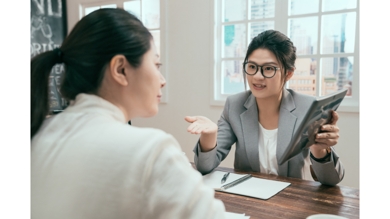 hOW TO USE A LIST BROKER